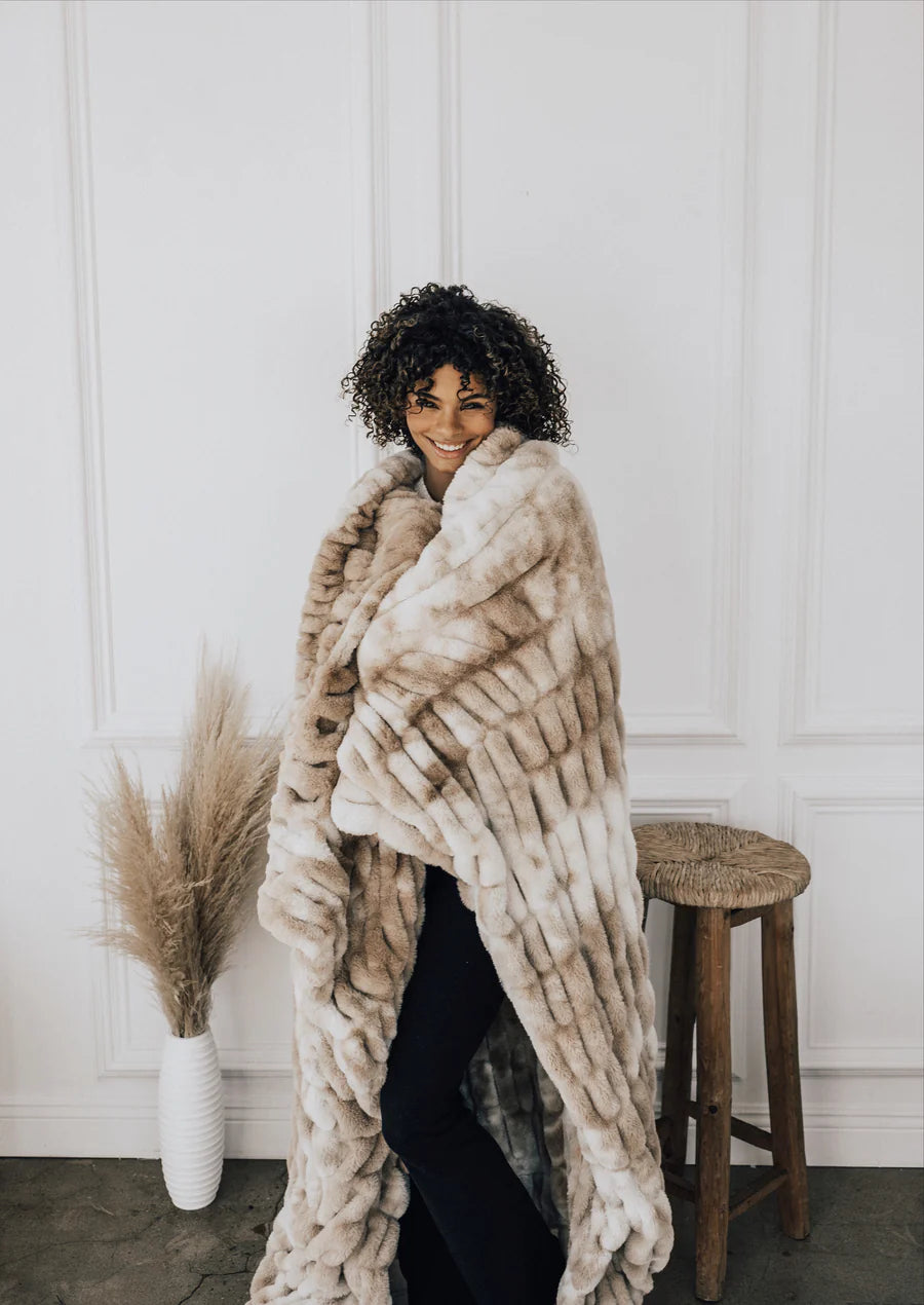 Thryved Cozy Blanket